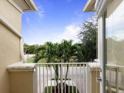 6120 SE Portofino Circle, Hobe Sound, FL 33455