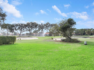 820 Club Drive, Palm Beach Gardens, FL 33418