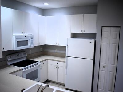 102 Lighthouse Circle, Tequesta, FL 33469