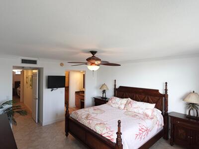 145 S Ocean Avenue, Palm Beach Shores, FL 33404