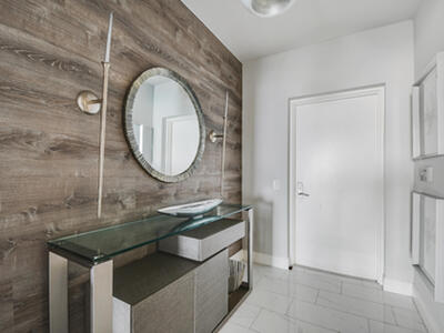 2650 Lake Shore Drive, Riviera Beach, FL 33404