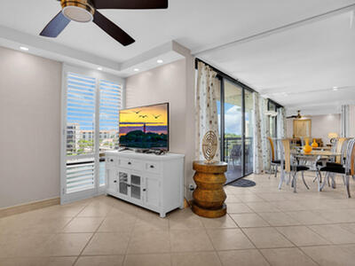 2687 N Ocean Boulevard, Boca Raton, FL 33431