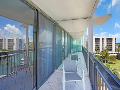 2687 N Ocean Boulevard, Boca Raton, FL 33431