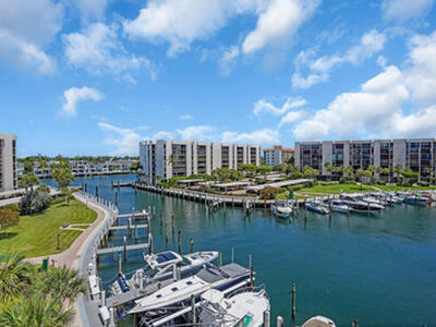 2687 N Ocean Boulevard, Boca Raton, FL 33431