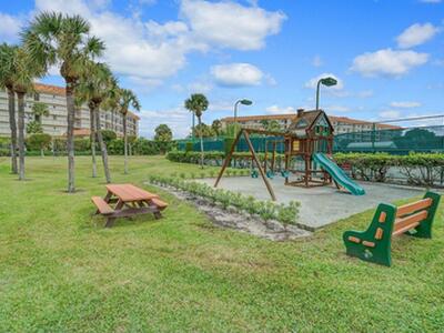 2687 N Ocean Boulevard, Boca Raton, FL 33431