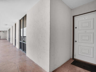 2687 N Ocean Boulevard, Boca Raton, FL 33431