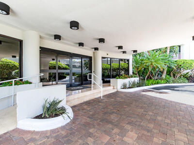 3000 N Ocean Drive, West Palm Beach, FL 33404