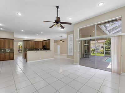 4868 Kensington Circle, Coral Springs, FL 33076