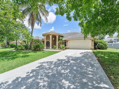 4868 Kensington Circle, Coral Springs, FL 33076