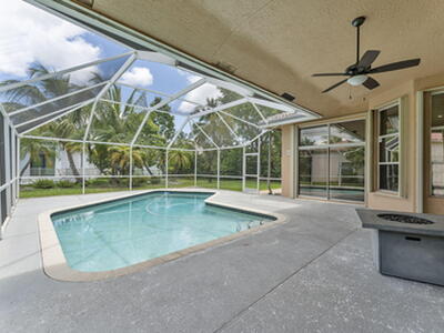 4868 Kensington Circle, Coral Springs, FL 33076