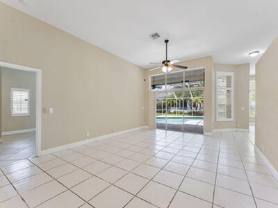 4868 Kensington Circle, Coral Springs, FL 33076