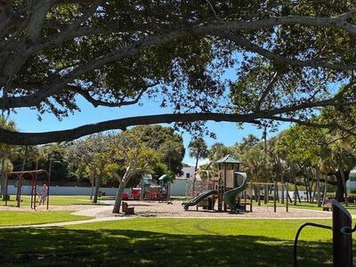 314 S Palmway, Lake Worth Beach, FL 33460