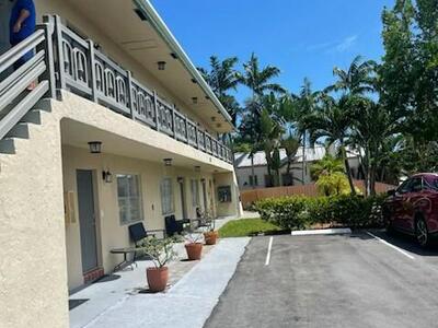 211 S Swinton Avenue, Delray Beach, FL 33444