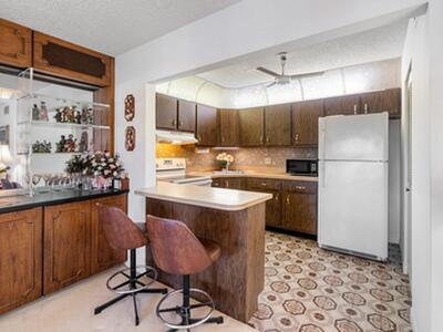 342 Pine Ridge Circle, Greenacres, FL 33463