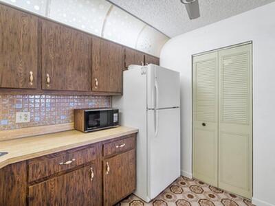 342 Pine Ridge Circle, Greenacres, FL 33463