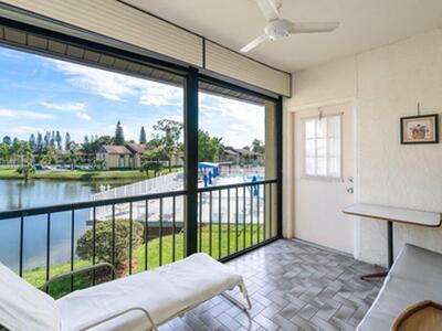 342 Pine Ridge Circle, Greenacres, FL 33463