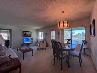 342 Pine Ridge Circle, Greenacres, FL 33463