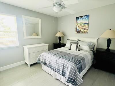 222 SE 3rd Street, Boynton Beach, FL 33435