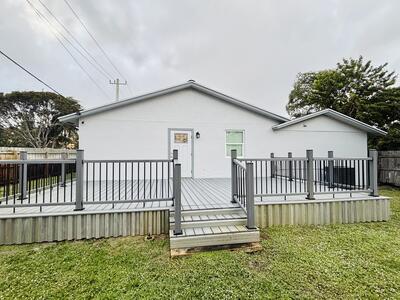 222 SE 3rd Street, Boynton Beach, FL 33435