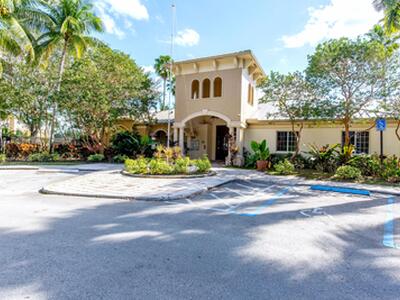 1100 Crestwood Court S, Royal Palm Beach, FL 33411