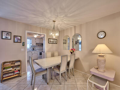 2804 Crosley Drive E, West Palm Beach, FL 33415