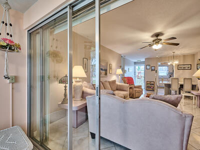 2804 Crosley Drive E, West Palm Beach, FL 33415