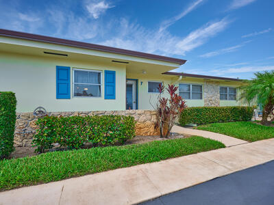 2804 Crosley Drive E, West Palm Beach, FL 33415