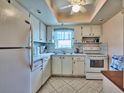 2804 Crosley Drive E, West Palm Beach, FL 33415