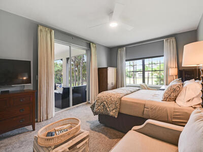 206 Ryder Cup Circle S, Palm Beach Gardens, FL 33418