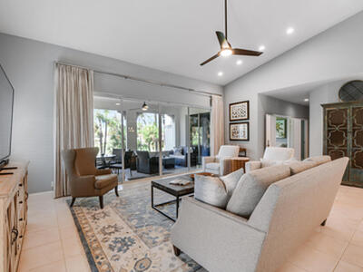 206 Ryder Cup Circle S, Palm Beach Gardens, FL 33418