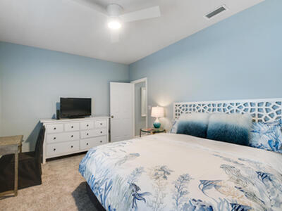 206 Ryder Cup Circle S, Palm Beach Gardens, FL 33418