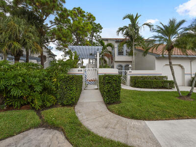 206 Ryder Cup Circle S, Palm Beach Gardens, FL 33418
