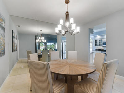 206 Ryder Cup Circle S, Palm Beach Gardens, FL 33418