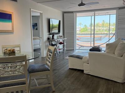 710 NE 7th Street, Boynton Beach, FL 33435