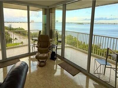 5480 N Ocean Drive, Singer Island, FL 33404