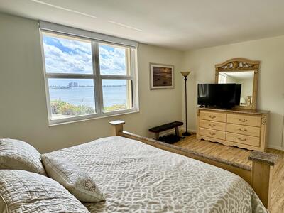 5480 N Ocean Drive, Singer Island, FL 33404