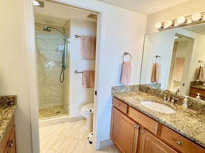 5480 N Ocean Drive, Singer Island, FL 33404