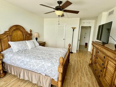 5480 N Ocean Drive, Singer Island, FL 33404