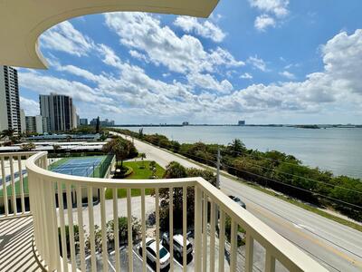 5480 N Ocean Drive, Singer Island, FL 33404