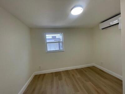 302 N Tamarind Avenue, West Palm Beach, FL 33401