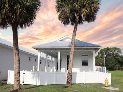 4980 SE Railway Avenue