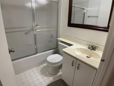 5016 Rose Hill Drive, Boynton Beach, FL 33437