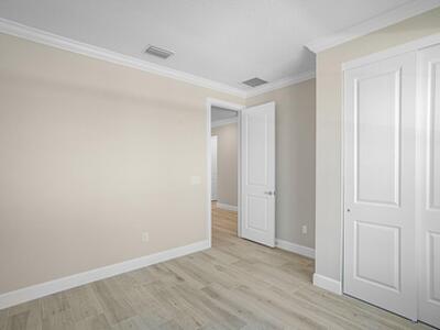 8360 Beagle Terrace, Vero Beach, FL 32967