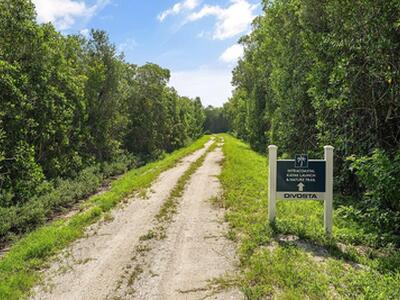 8360 Beagle Terrace, Vero Beach, FL 32967