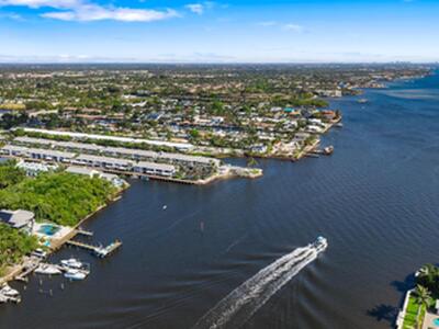 716 Rider Road, Boynton Beach, FL 33435