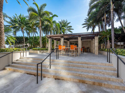 550 Okeechobee Boulevard, West Palm Beach, FL 33401