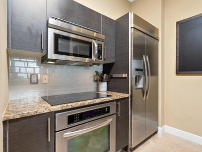 550 Okeechobee Boulevard, West Palm Beach, FL 33401