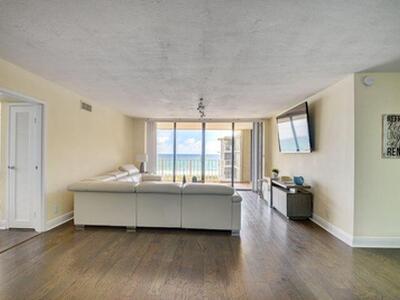 3200 S Ocean Boulevard, D501, Palm Beach, FL 33480