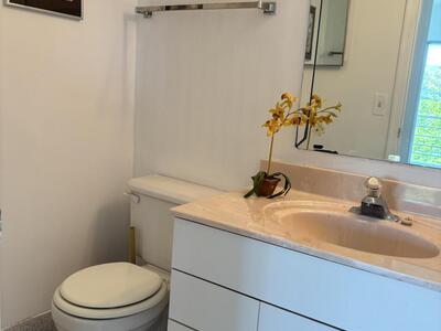 40 Waltham B, West Palm Beach, FL 33417