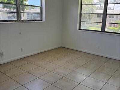 40 Waltham B, West Palm Beach, FL 33417